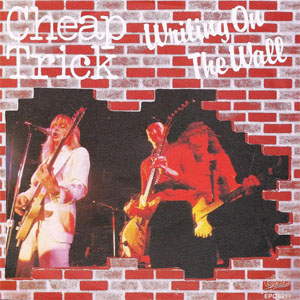 Disco Writing On The Wall de Cheap Trick