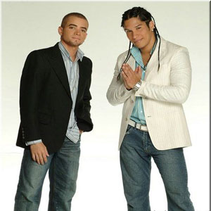 Disco Los Reyes Del Romantiqueo de Chino y Nacho