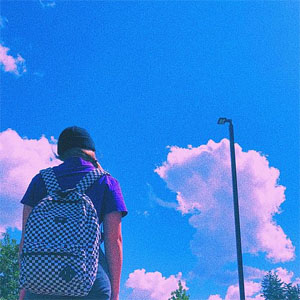 Disco Different Class, Same Boat de Powfu