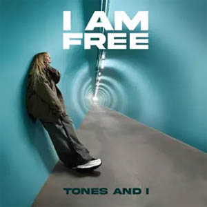 Disco I Am Free de Tones And I