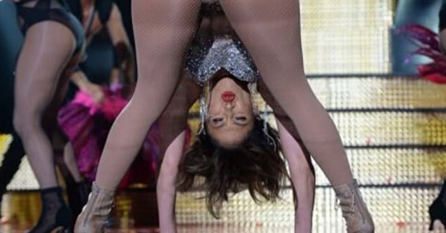 Jennifer López en su pose más hot Foto hot de Jennifer López